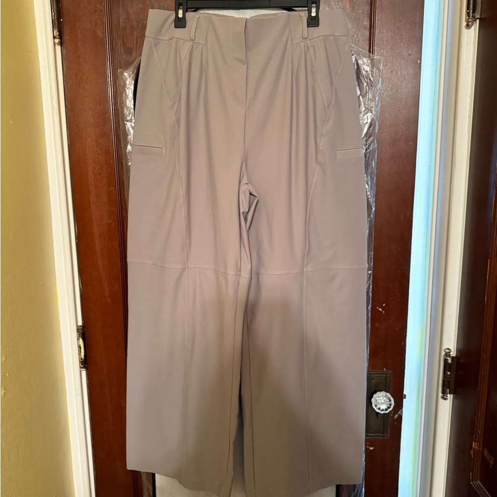 HALARA Women's Wide Leg Pants in Taupe